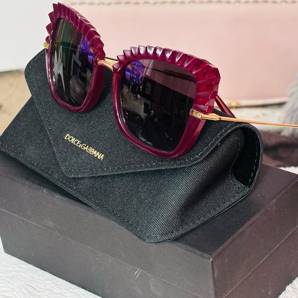 NIB Authentic Dolce & Gabbana Sunglasses